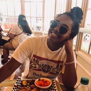 Meet your Posher, Ivana